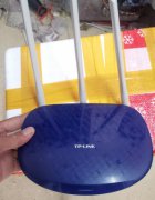 出一个tplink路由器